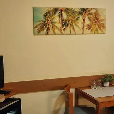 2x Einzelbetten - Gaestezimmer - 11min Von Giessen Zentrum 8,4km In Aparthotel 3*