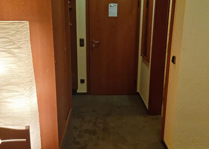 2x Einzelbetten - Gaestezimmer - 11min Von Giessen Zentrum 8,4km In Apartahotel Fernwald