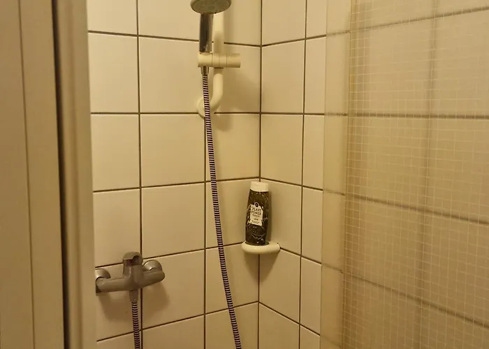 2x Einzelbetten - Gaestezimmer - 11min Von Giessen Zentrum 8,4km In Apartahotel