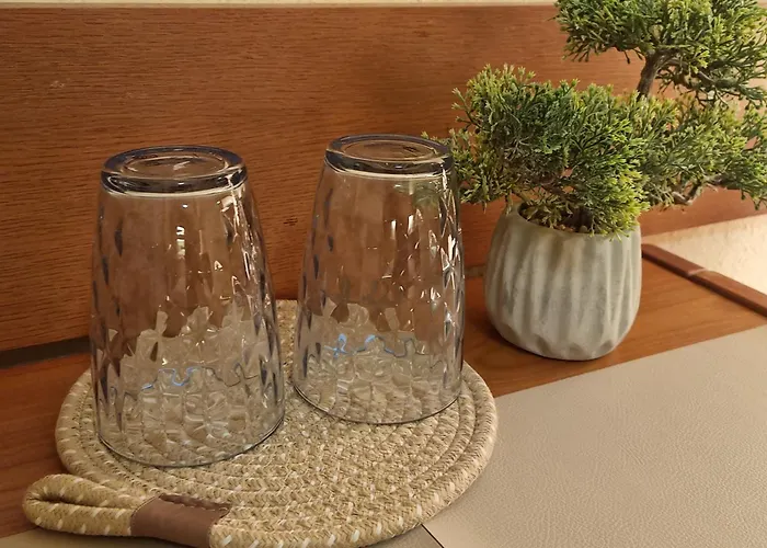 2x Einzelbetten - Gaestezimmer - 11min Von Giessen Zentrum 8,4km In Apartahotel 3*